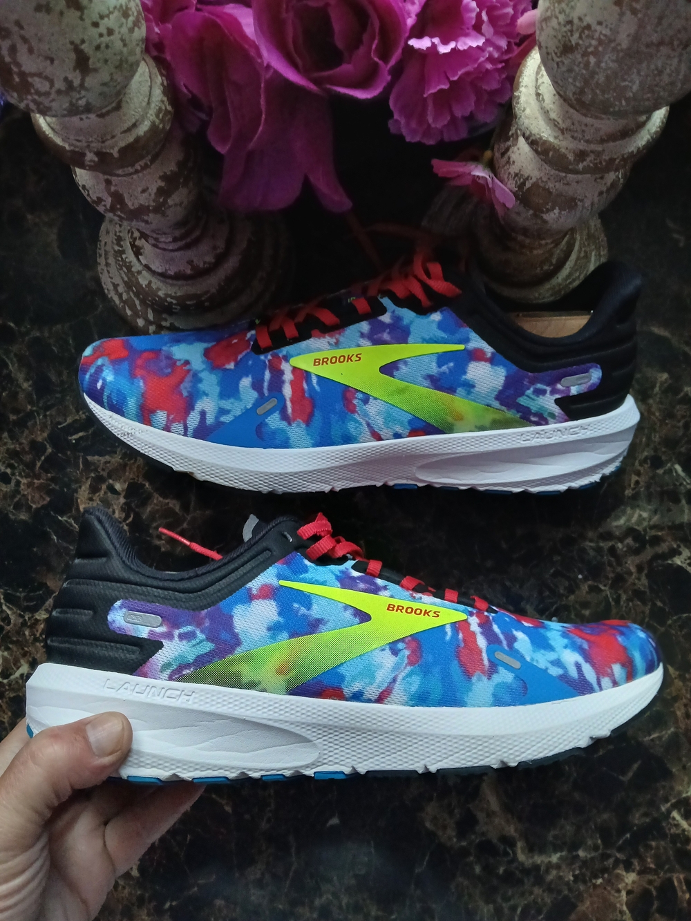 Brooks Launch 9 Comfort/Athletic Lifestyle Shoes Size 10 Men/11.5 Women - Picture 3 of 13